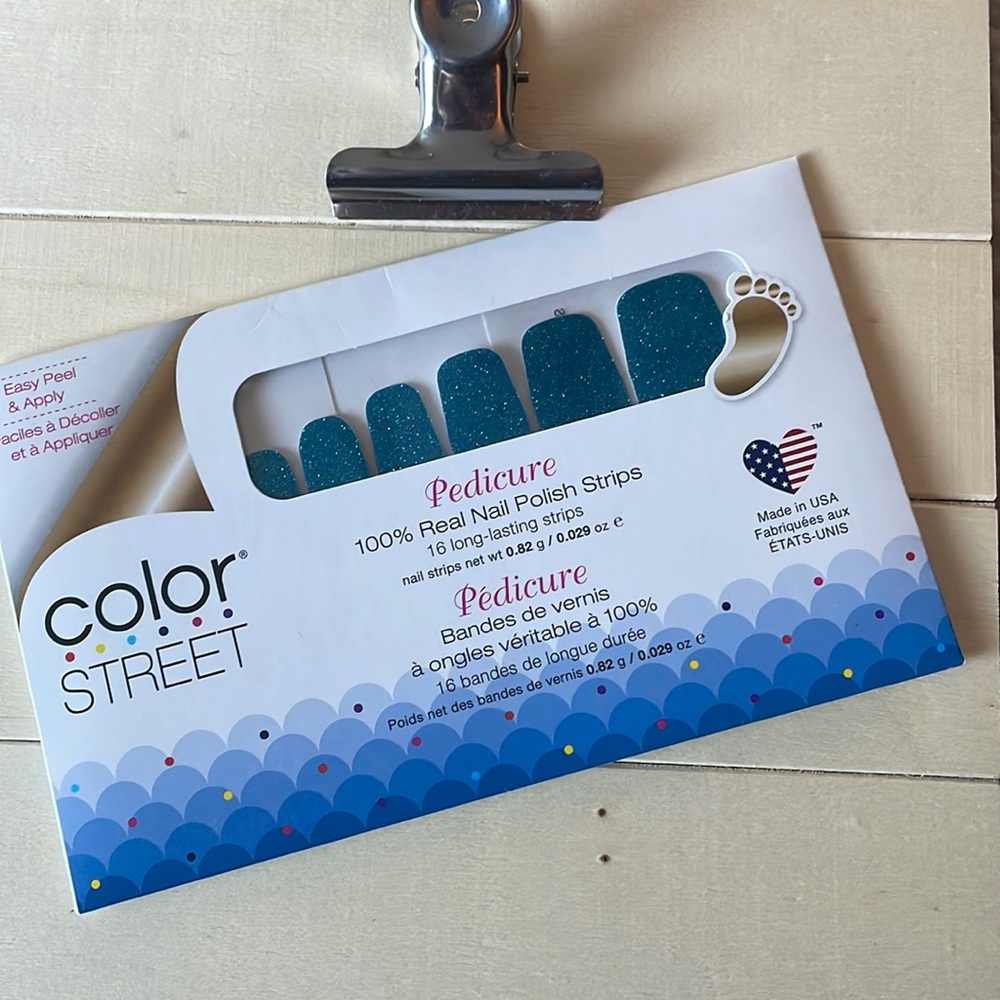 Color Street Pedicure - How Swede It Is